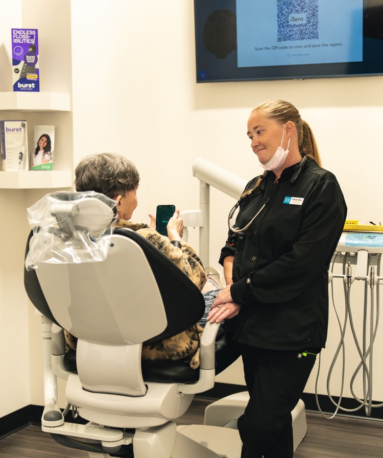 woman smiling in powder springs ga with hand on chin